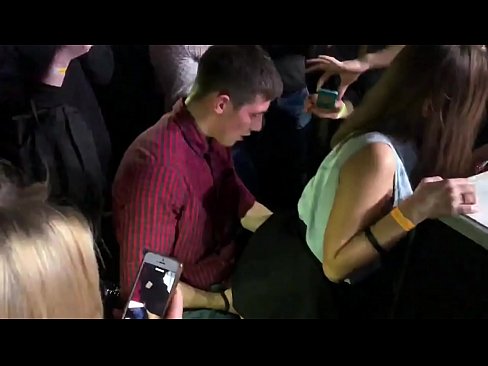 ❤️ Verus sexus in nightclub Russian. XVIII annos Russian puella in ano ac debent futui in nightclub Anal video at porn la.pornogroupp.ru